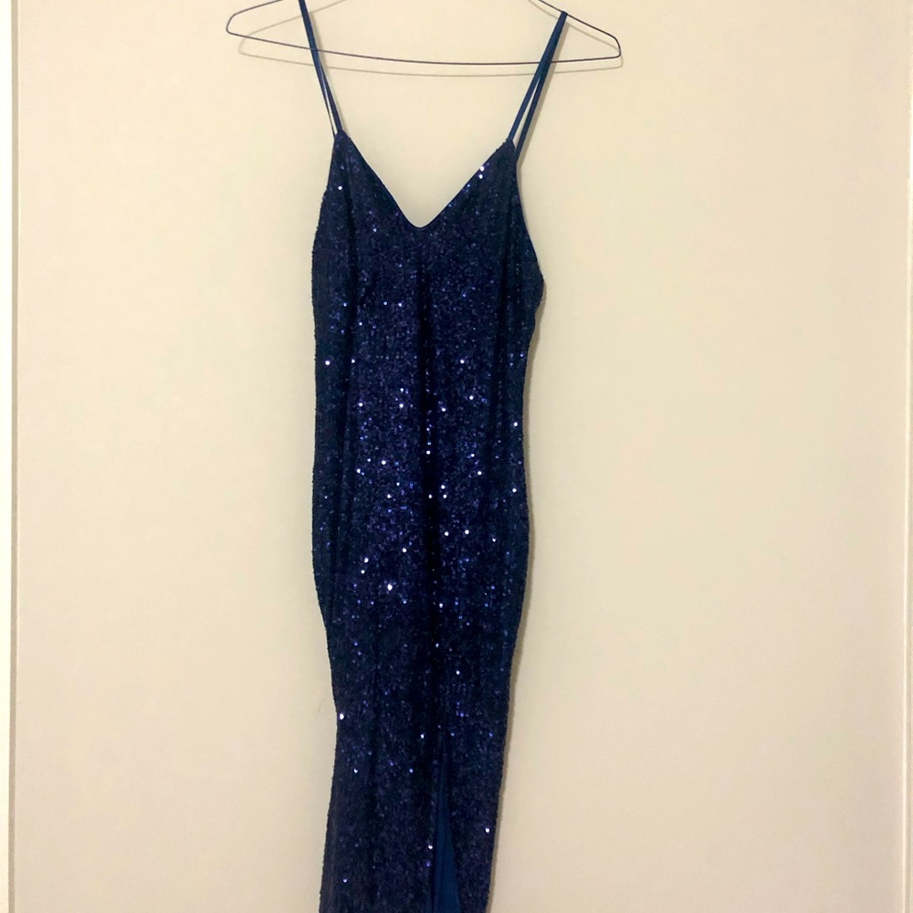 Blue sequin dress. Size M.